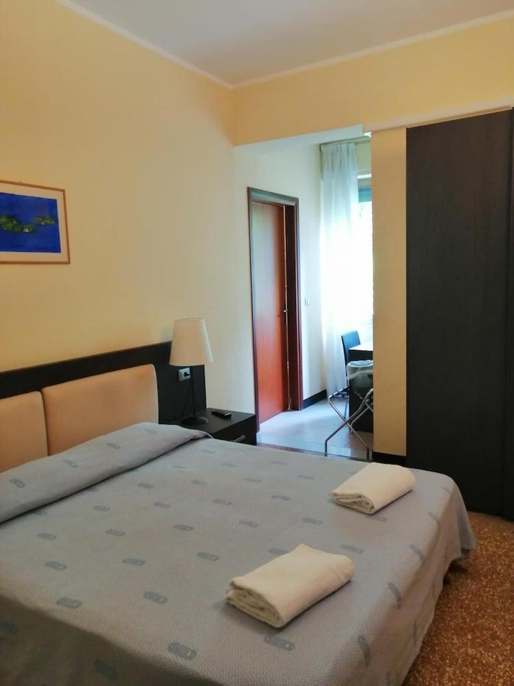 Palace Hotel 3*