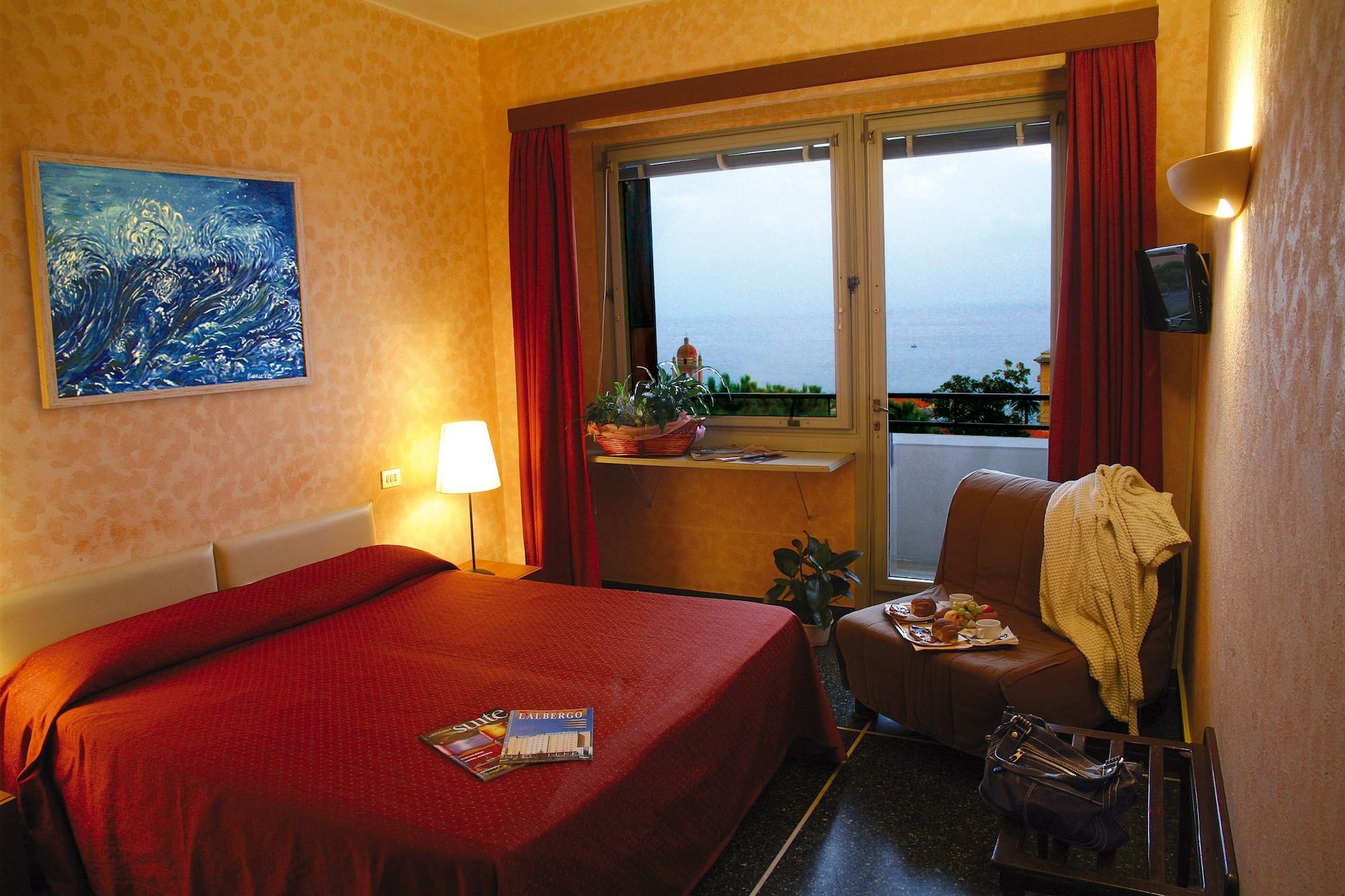 Hotel Palace Varraze