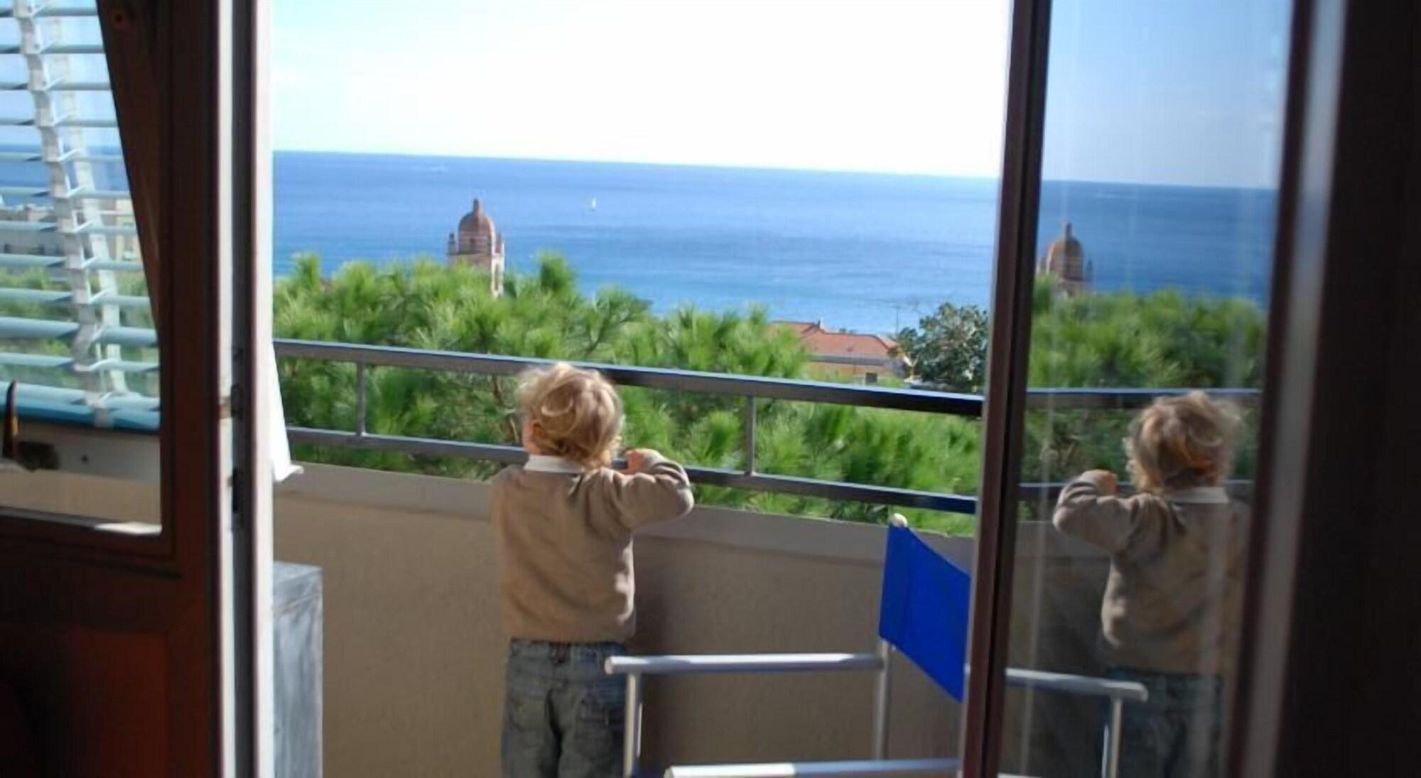 Palace Hotel 3*