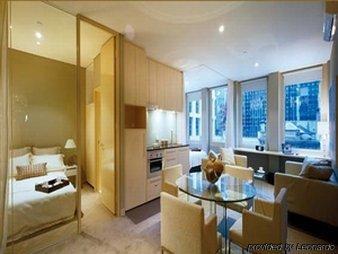 Palace 3*